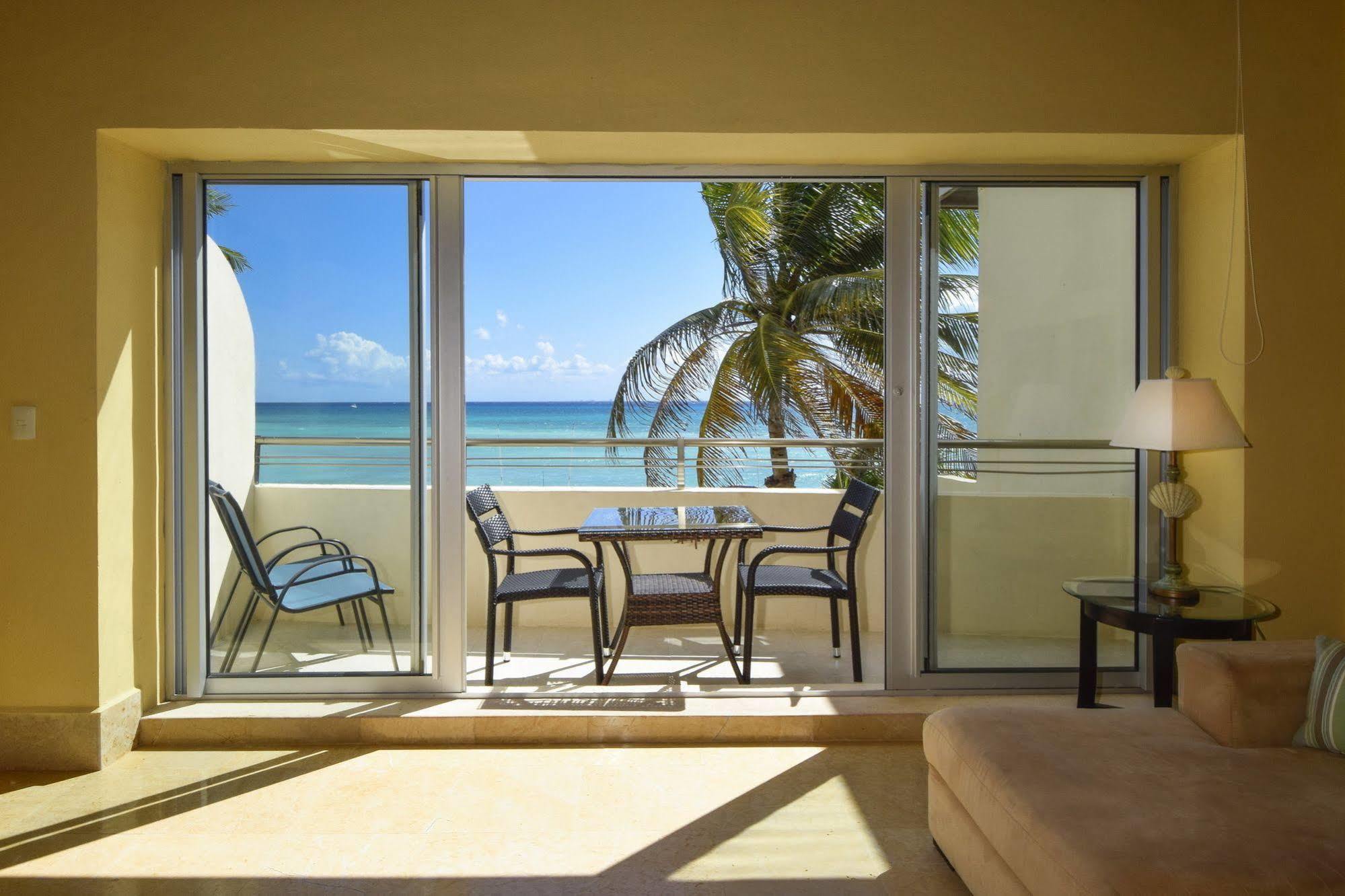 Ocean Plaza Condos Playa del Carmen Eksteriør billede